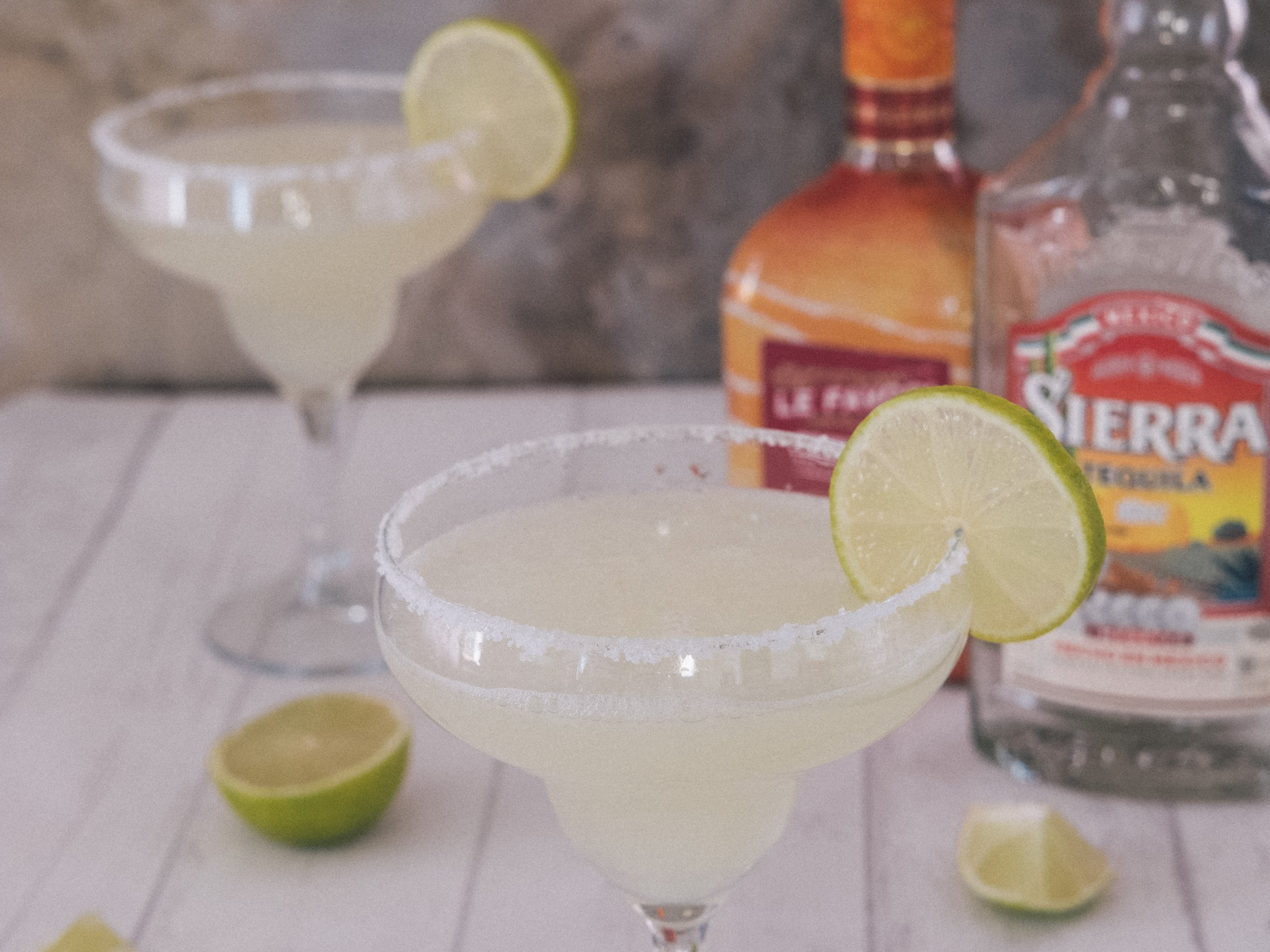 Classic margarita cocktail recipe