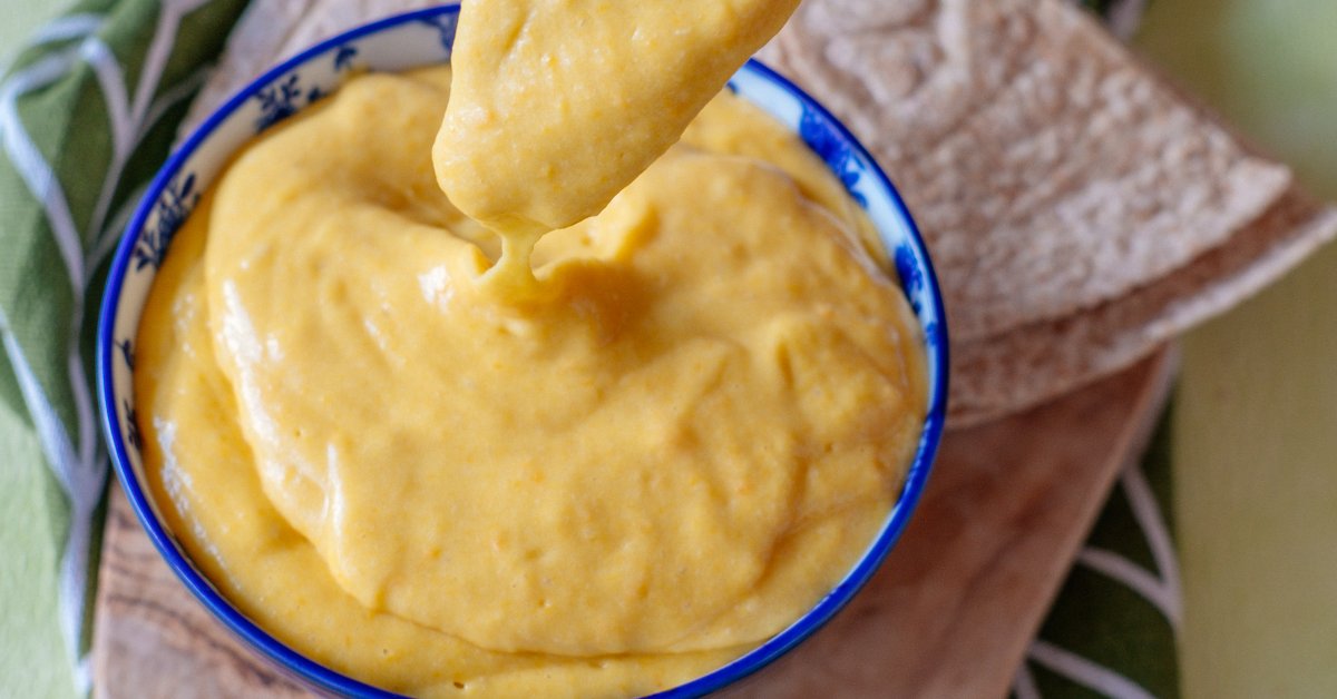 Easy Vegan Cheese Sauce | Yuzu Bakes