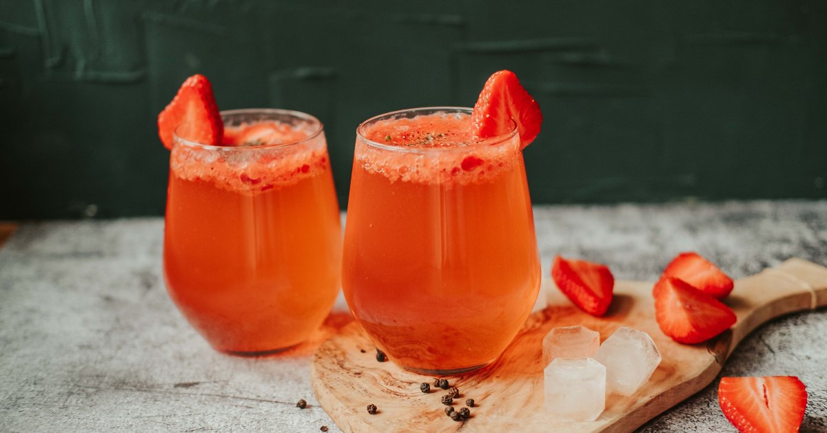 Strawberry and Black Pepper Gin Yuzu Bakes