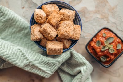 Perfectly crisp healthy baked tofu nuggets