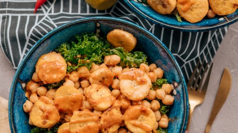 Delicious massaged kale salad with plantains and chickpeas