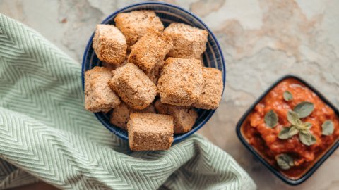 Perfectly crisp healthy baked tofu nuggets