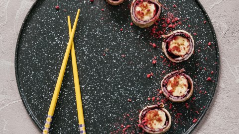 Quick and easy banana sushi rolls with jam and raspberry topping